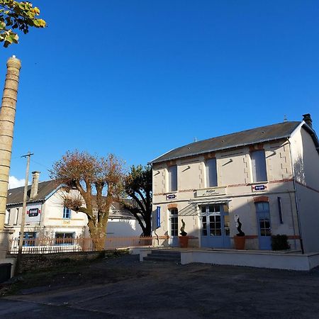 Villa Au Grain D'Orge Echire Exterior foto