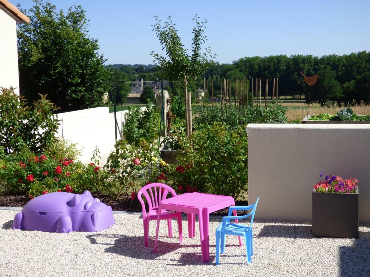 Villa Au Grain D'Orge Echire Exterior foto
